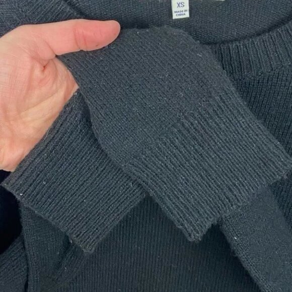 Rebecca Minkoff Cashmere Blend Knit Fringe Star Sweater Black Western Size XS - Picture 11 of 13